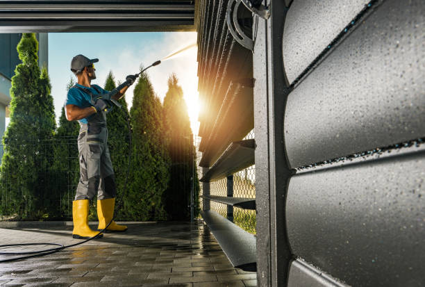 Garage Pressure Washing in Poplar Grove, IL